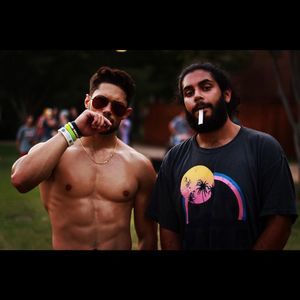 Meet your Posher, Elliott